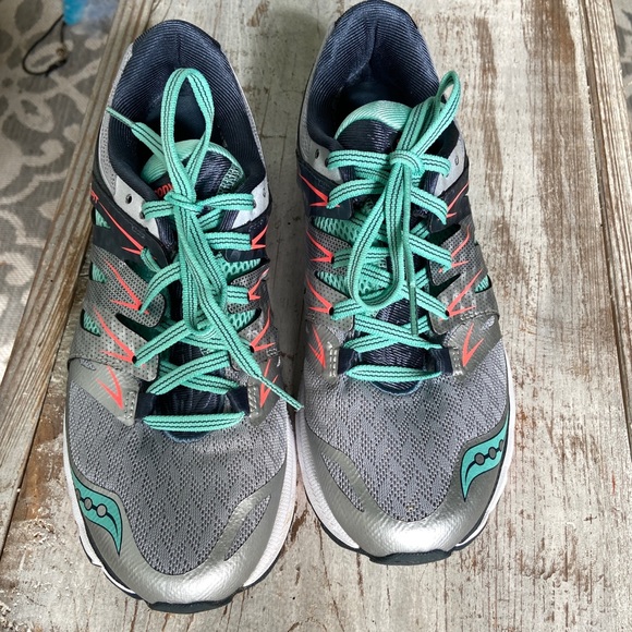 Saucony Shoes - 👟🌺Saucony Zealot ISO2 Running Shoe 8 👟🌺